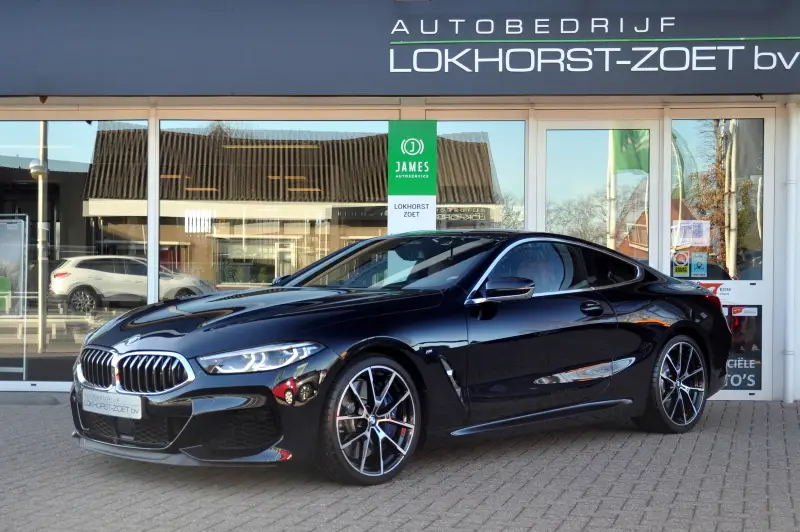 BMW 8 Serie M850i xDrive High Executive 2018 leasen bij DreamLease: foto 1