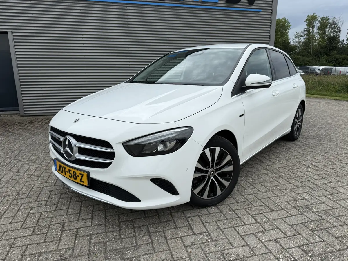 Mercedes-Benz B-Klasse 250 e Advantage Sportstoelen Camera Widescreen: foto 2