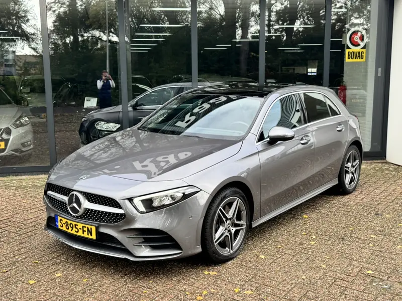 Mercedes-Benz A-Klasse 250 e AMG Line*Panoramadak*LED*Navi* 2023 leasen bij DreamLease: foto 2