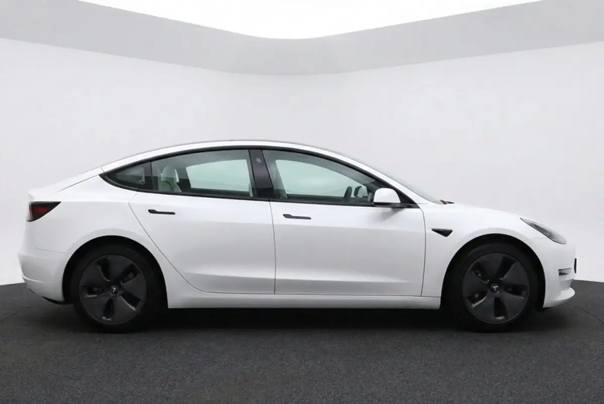 Tesla Model 3 Standard RWD Plus 60 kWh 91% SOH FACELIFT | Warmtepomp | Autopilot: foto 2