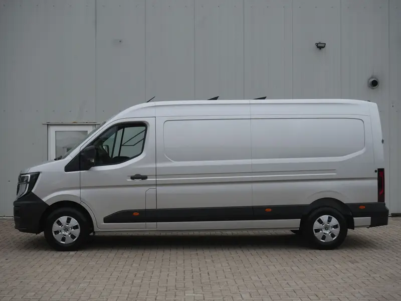 Renault Master T35 2.0 dCi 170 L3H2 Extra 2024 leasen bij DreamLease: foto 2