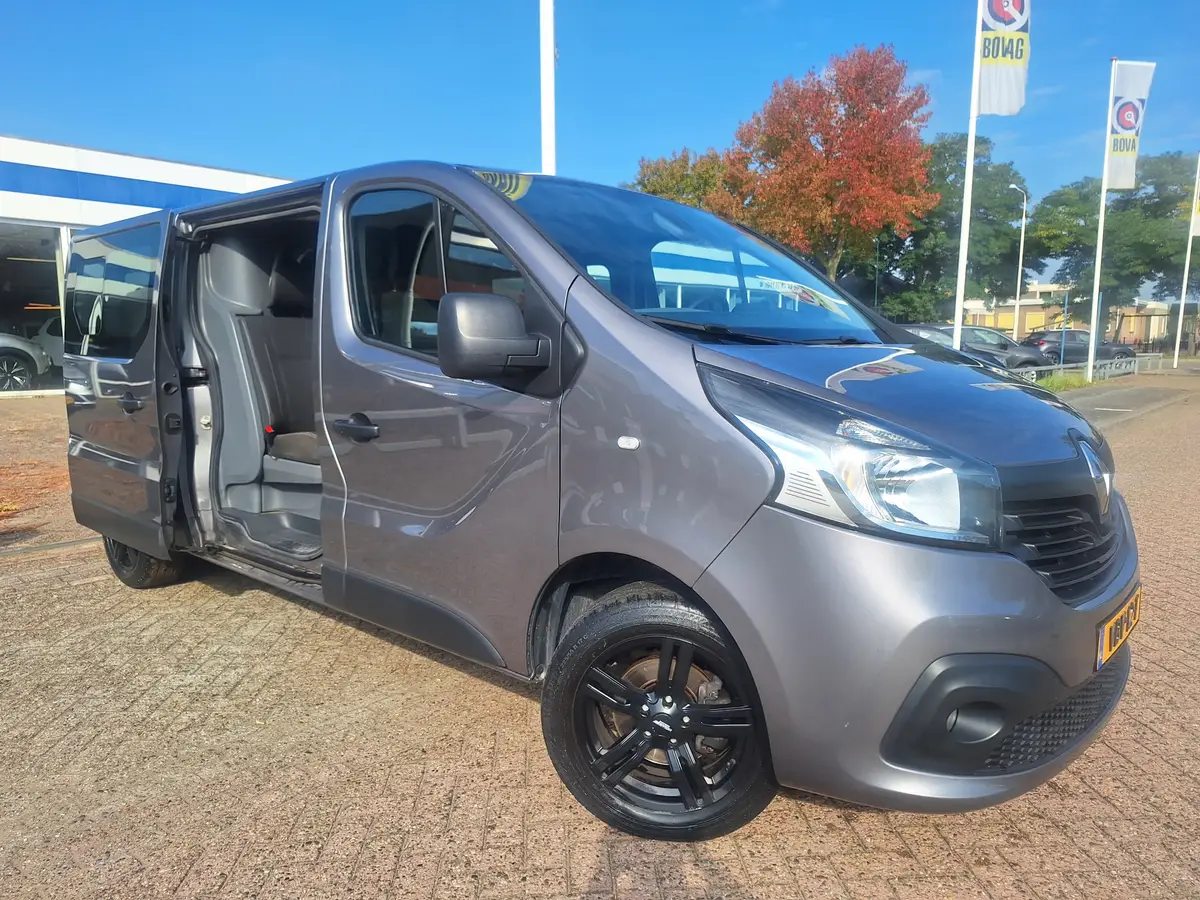 Renault Trafic 1.6 dCi T29 L2H1 DC Luxe: foto 2