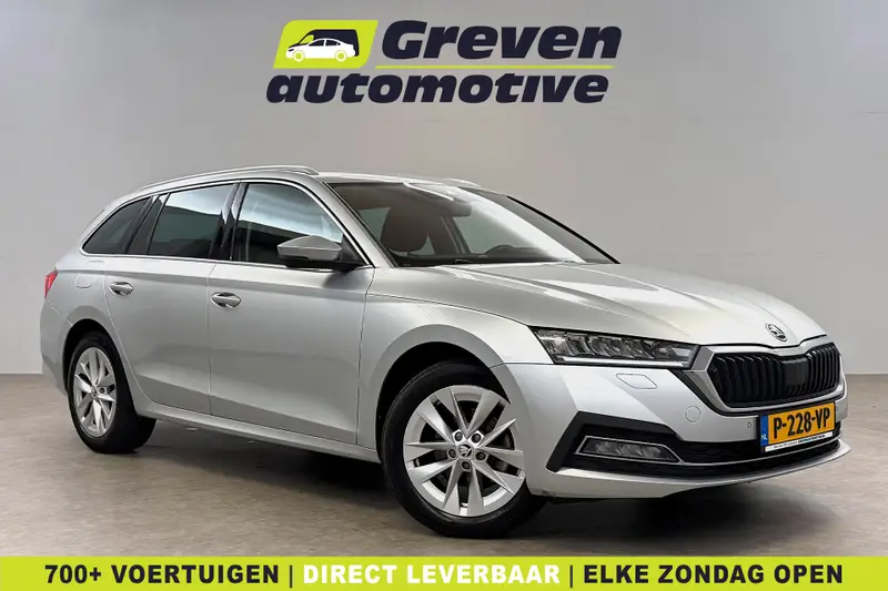 Škoda Octavia COMBI 1.0 TSI e-TEC MHEV DSG 2022 leasen bij DreamLease: foto 1