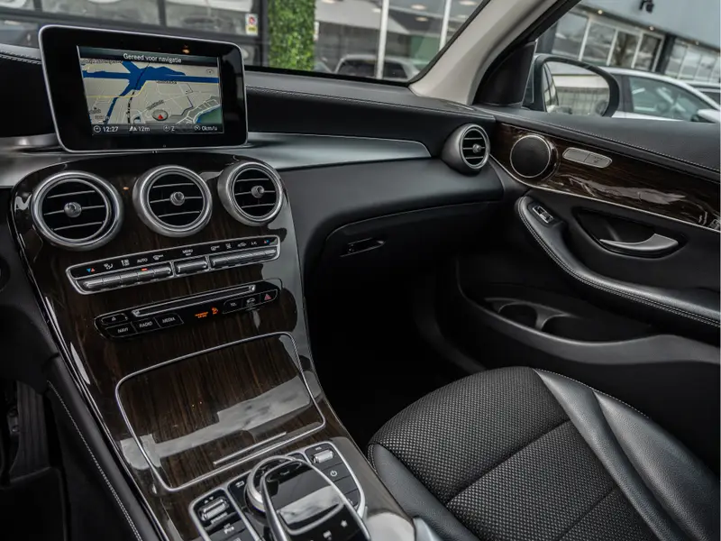 Mercedes-Benz GLC 350e 4MATIC Ambition 2019 leasen bij DreamLease: foto 2