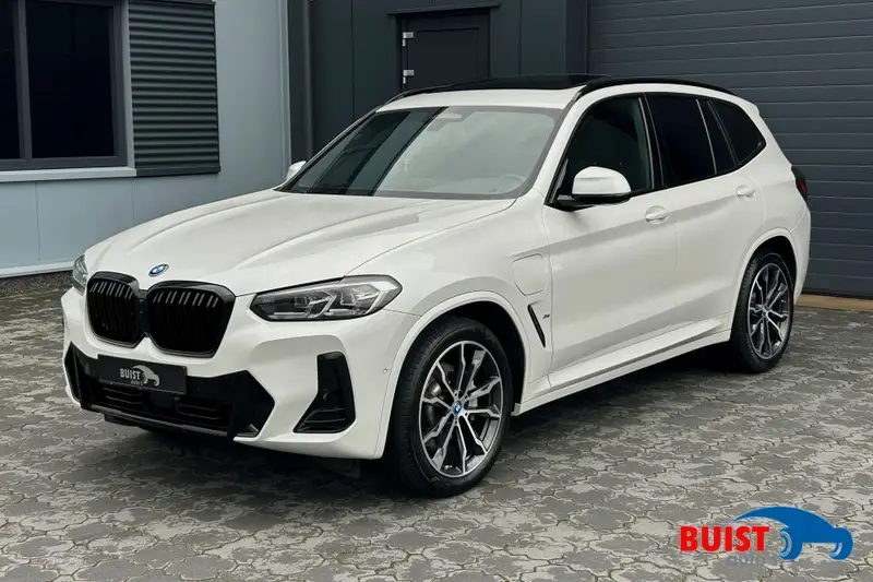 BMW X3 xDrive30e M-Sport 2024 leasen bij DreamLease: foto 1