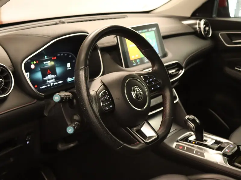 MG EHS 1.5 TGDI Luxury 2022 leasen bij DreamLease: foto 2