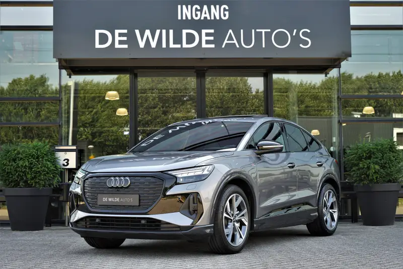 Audi Q4 Sportback e-tron 40 S-line 204pk 2023 leasen bij DreamLease: foto 1
