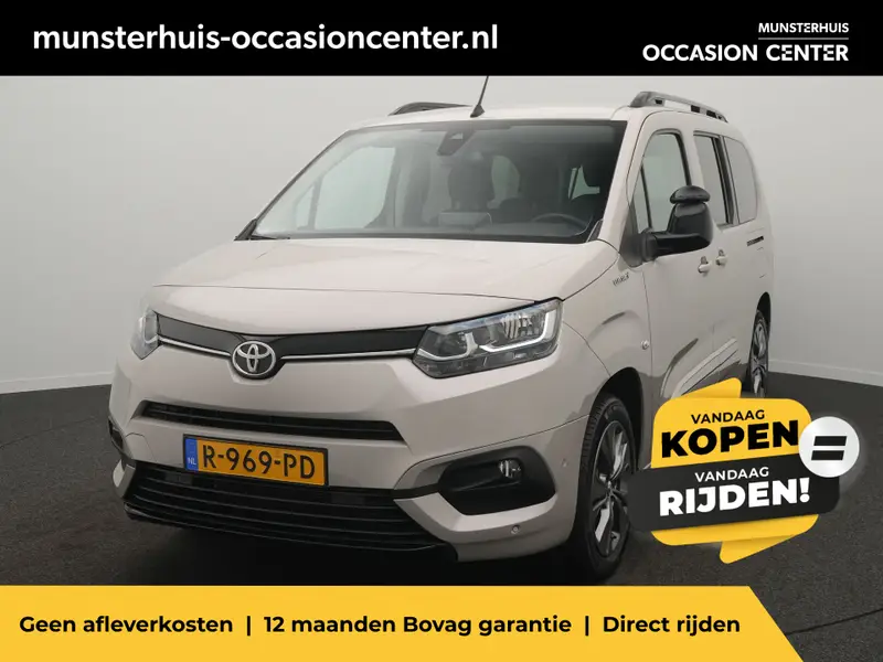 Toyota ProAce CITY Verso Electric Dynamic Long 50 kWh 2022 leasen bij DreamLease: foto 1