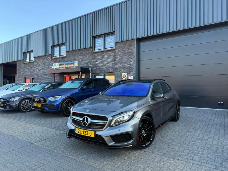 Mercedes-Benz GLA AMG 45 4MATIC 2015 leasen bij DreamLease: foto 2