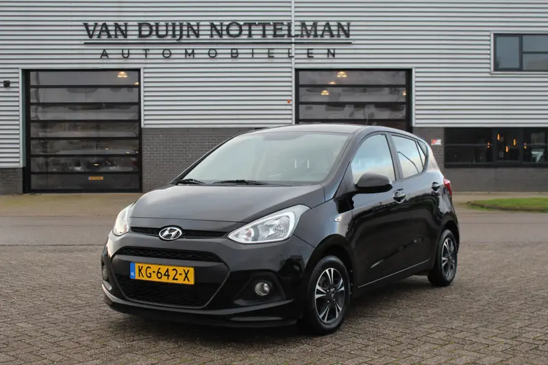 Hyundai i10 1.0i i-Motion Comfort 2017 leasen bij DreamLease: foto 1