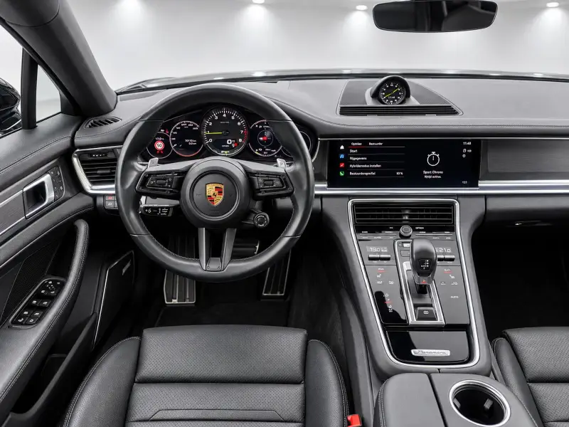 Porsche Panamera 2.9 4 E-Hybrid Platinum Edition 2022 leasen bij DreamLease: foto 2