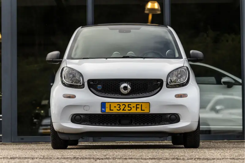 smart Fortwo EQ Comfort 18 kWh SOH 89 % 2019 leasen bij DreamLease: foto 2