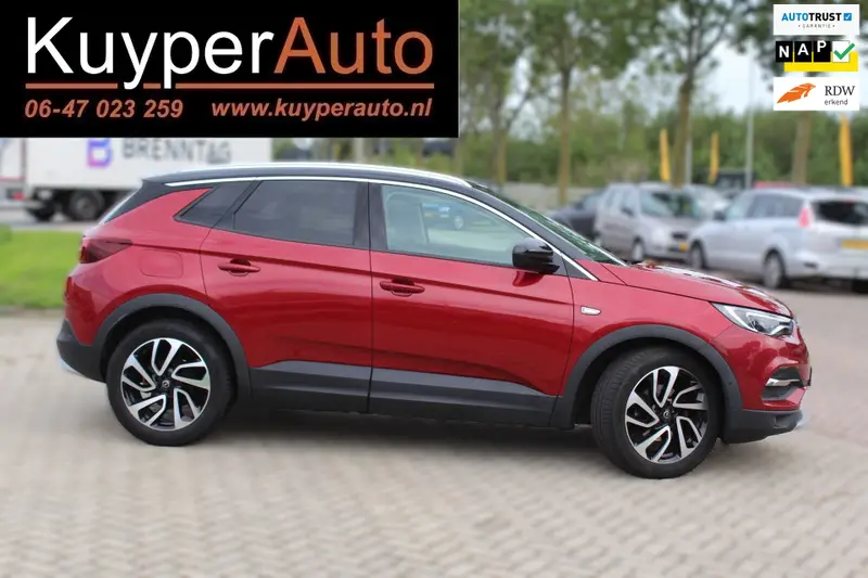 Opel Grandland X 1.2 Turbo Innovation NAP AUTOMAAT CAMERA LEDER TREKHAAK APPLE CAR PLAY ANDROID 2019 leasen bij DreamLease: foto 1