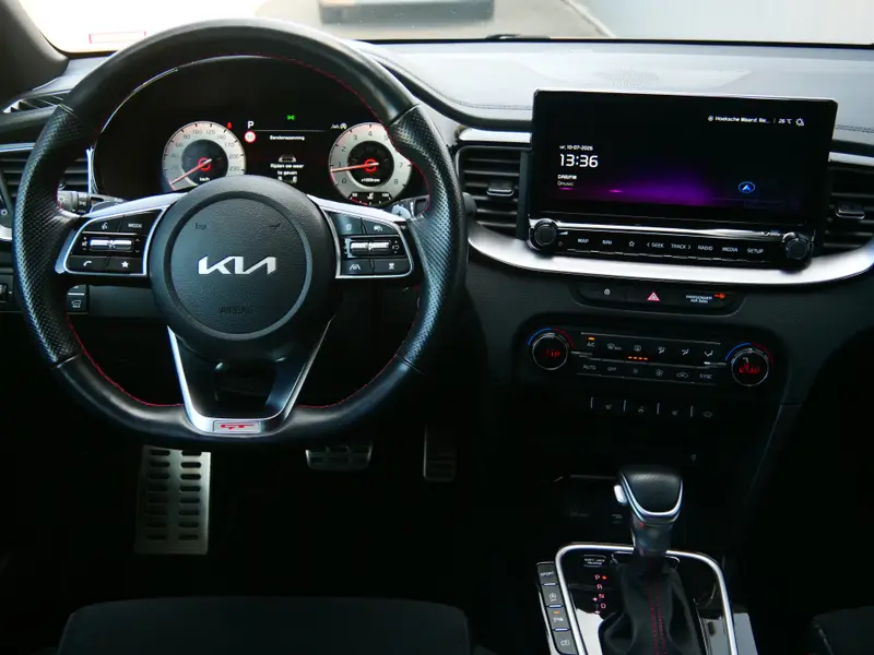 Kia ProCeed 1.6 T-GDi GT Automaat 204 Pk 2022 leasen bij DreamLease: foto 2