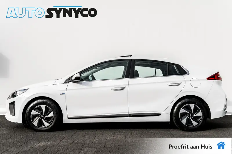 Hyundai IONIQ 1.6 GDi Blue Drive Premium | Leder | Schuifdak | Carplay 2019 leasen bij DreamLease: foto 2