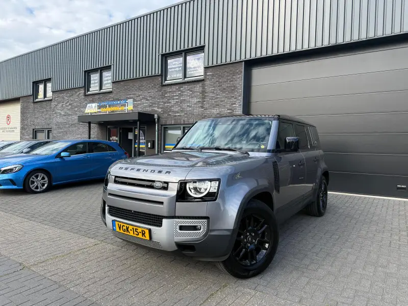 Land Rover Defender 2.0 D240 110 S 2020 leasen bij DreamLease: foto 2