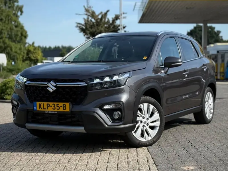 Suzuki S-Cross 1.4 SELECT BOOSTERJET A/T CARPLAY CAMERA TREKHAAK 1500KG 2022 leasen bij DreamLease: foto 1