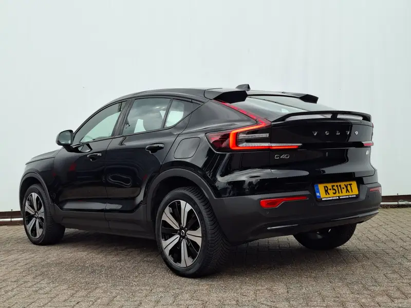 Volvo XC40 SOH 90% Core 69 kWh Carplay Pano Elek.Trekhaak Camera Orig.NL Voll.Onderhouden! 2022 leasen bij DreamLease: foto 2