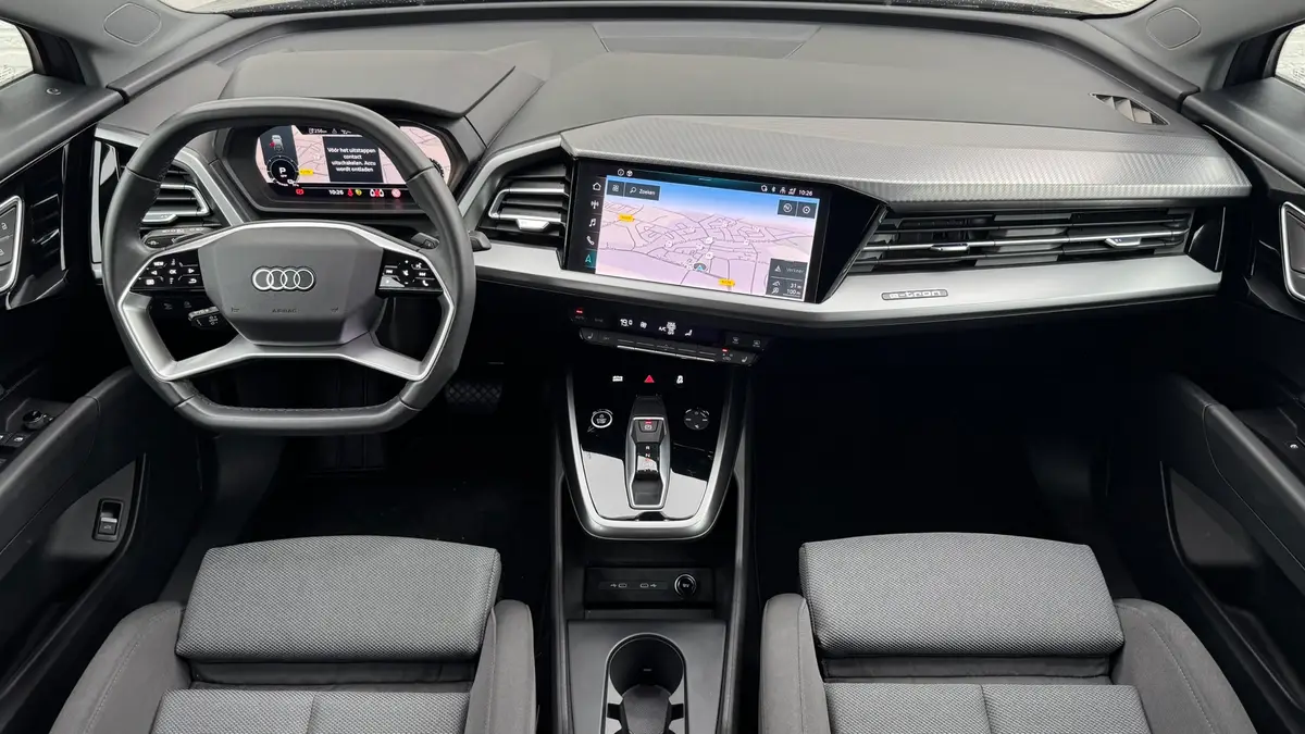 Audi Q4 Sportback e-tron 35 Advanced edition 55 kWh SOh 92% Sportstoelen 19 inch LM Keyless Led Elektrische a-klep: foto 2
