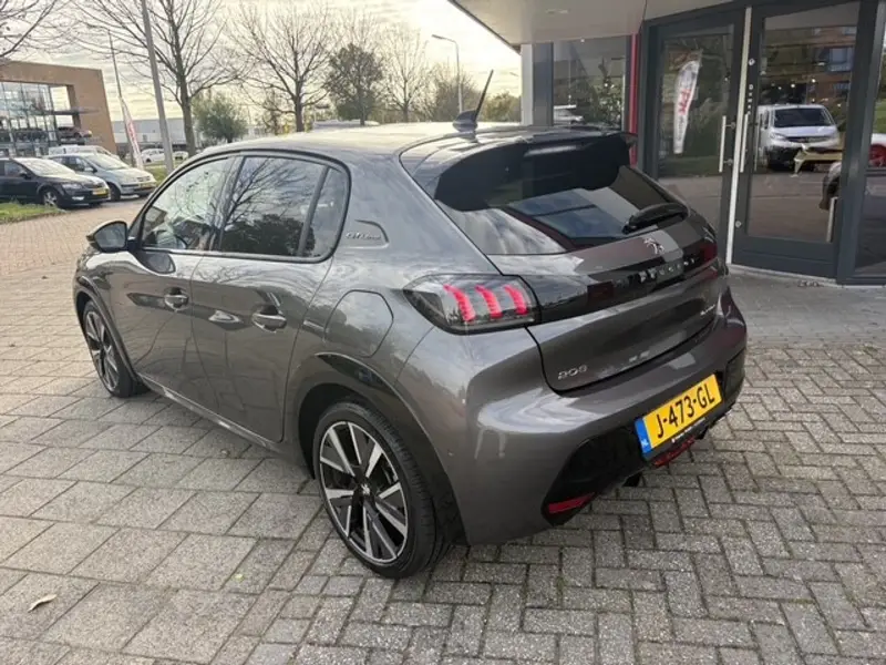 Peugeot 208 1.2 PureTech GT-Line | Carplay | Camera | 74.141 km 2020 leasen bij DreamLease: foto 2