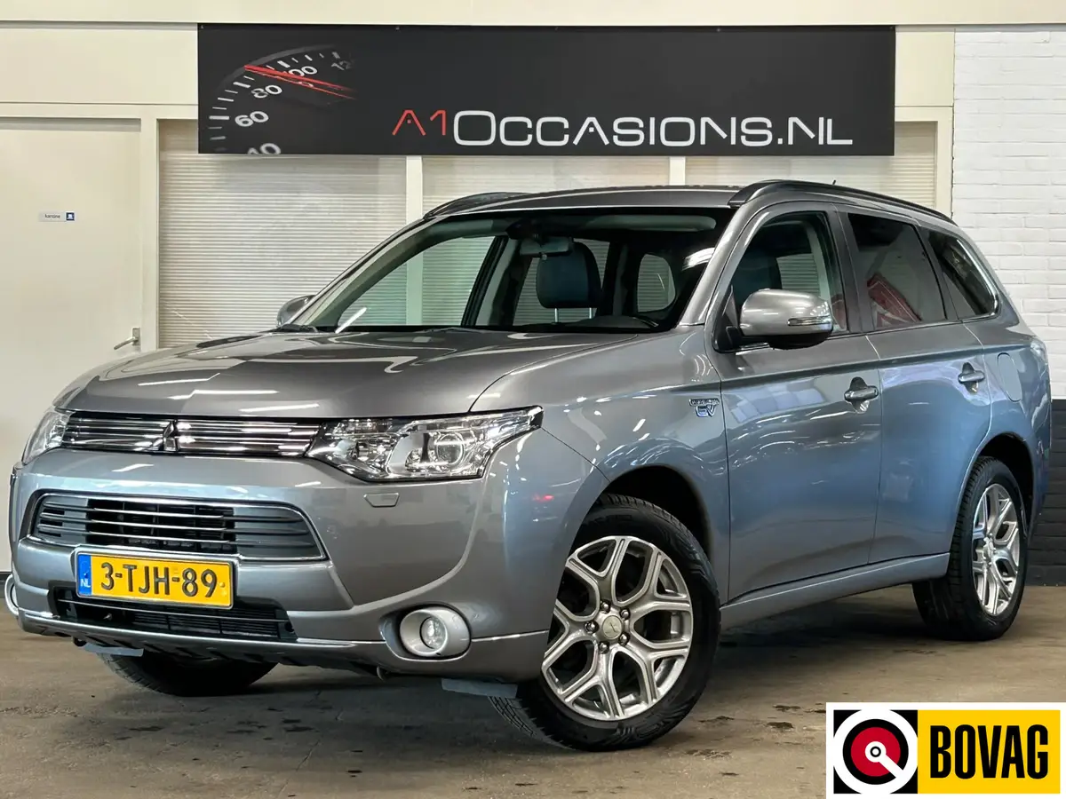 Mitsubishi Outlander 2.0 PHEV Intense +: foto 1