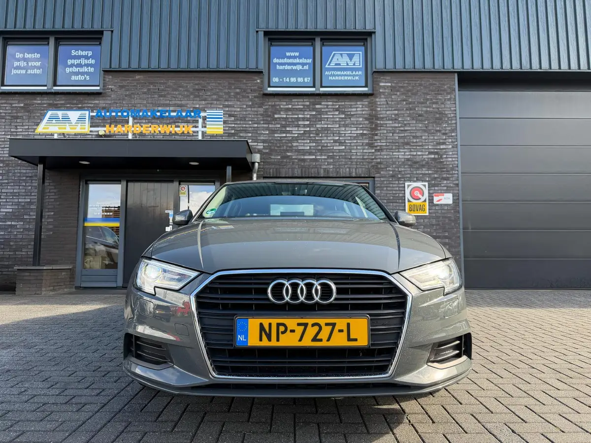 Audi A3 Limousine 1.0 TFSI Pro Line: foto 2