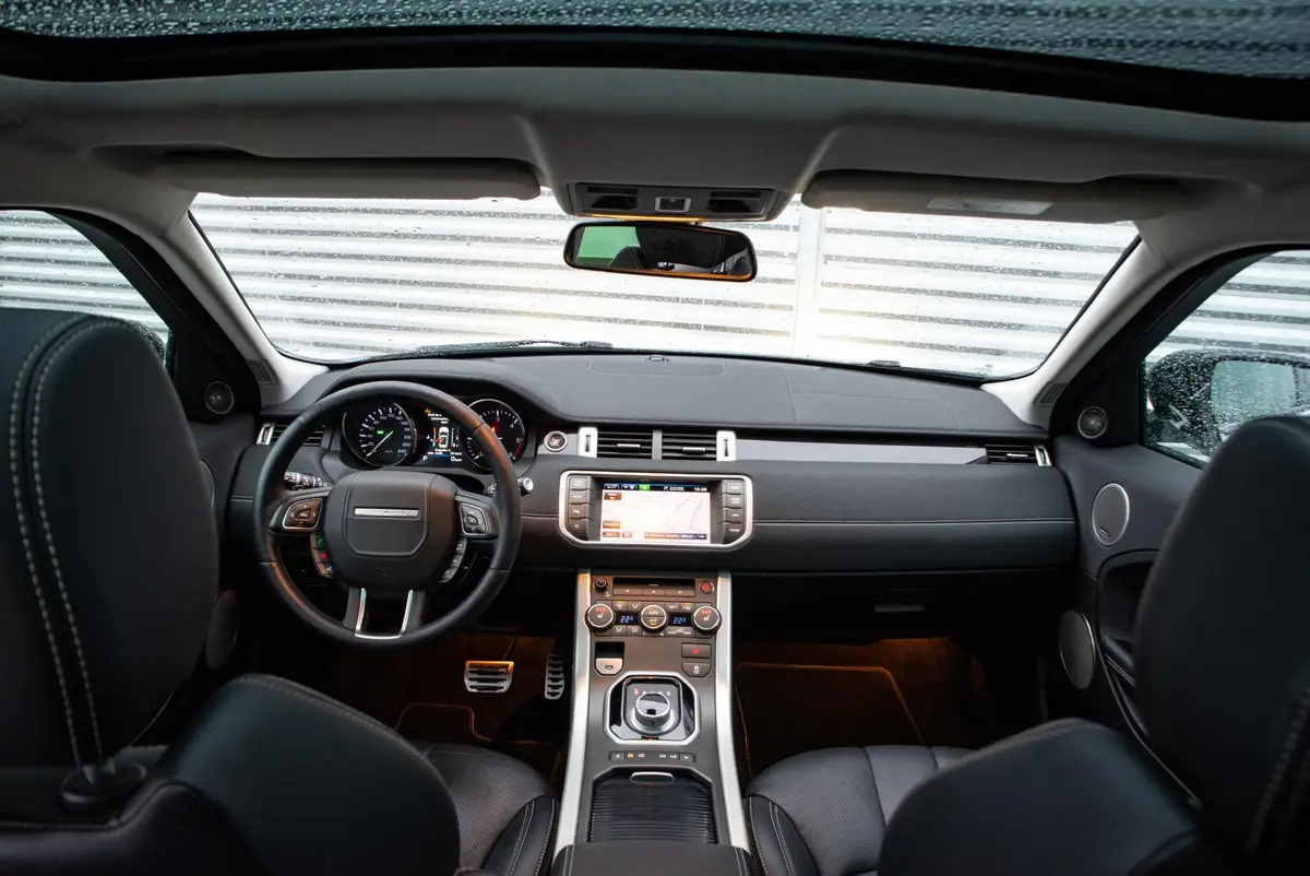 Land Rover Range Rover Evoque 2.2 SD4 4WD Prestige: foto 2