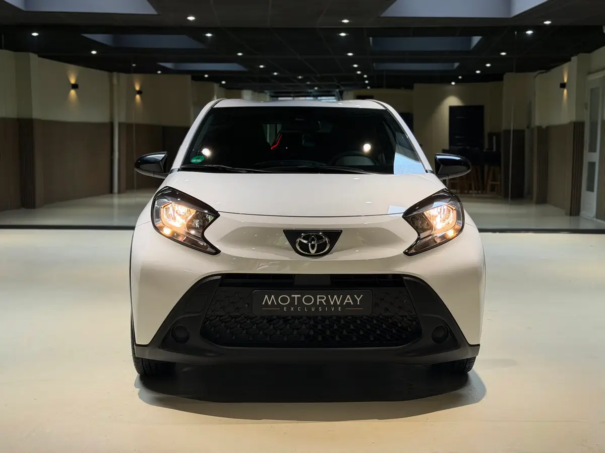 Toyota Aygo X 1.0 VVT-i MT Playi|Carplay|Camera| Airco|Acc|Fabrieksgarantie: foto 2