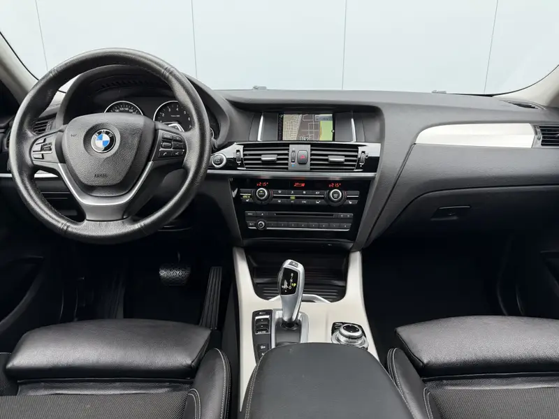 BMW X4 xDrive20i Centennial High Executive Automaat 2016 leasen bij DreamLease: foto 2