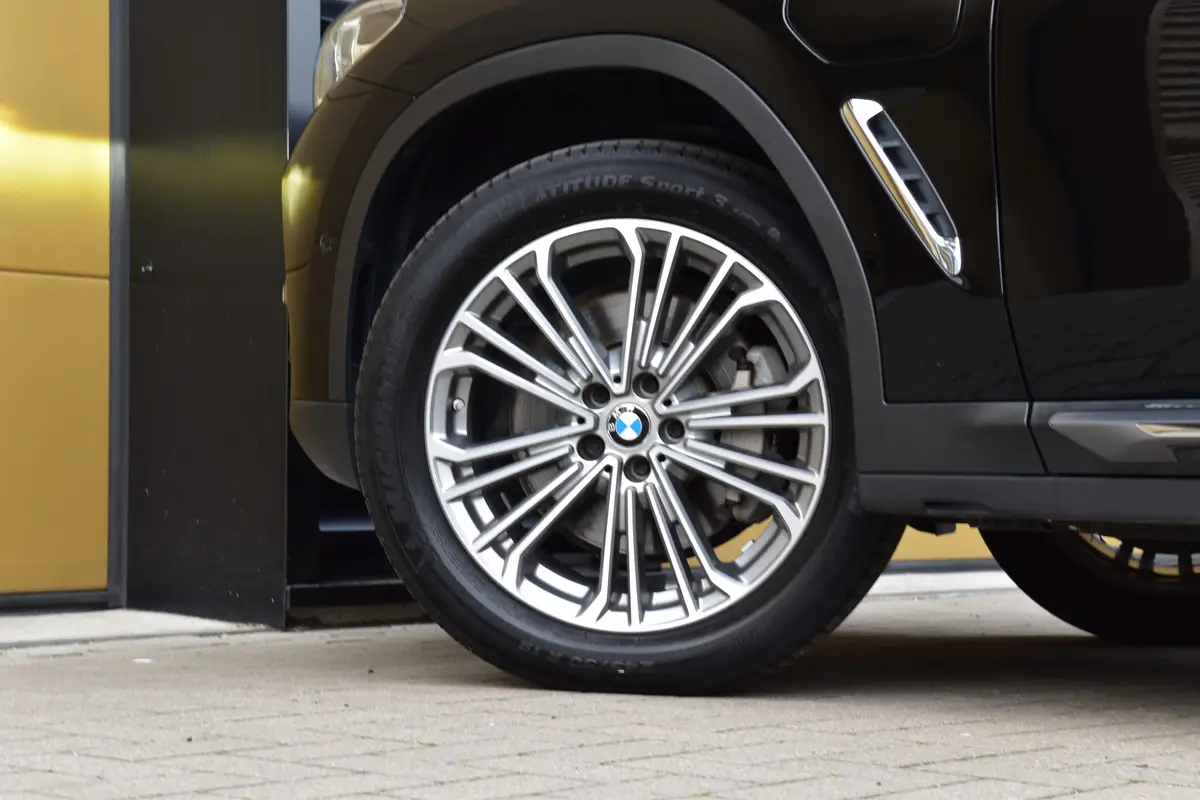 BMW X3 xDrive30e High Executive: foto 43