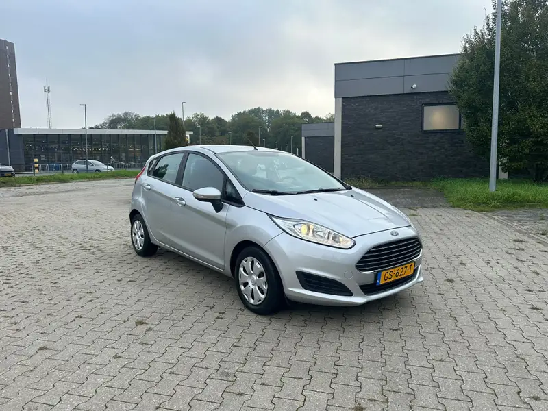 Ford Fiesta 1.5 TDCi Style Lease 2015 leasen bij DreamLease: foto 1