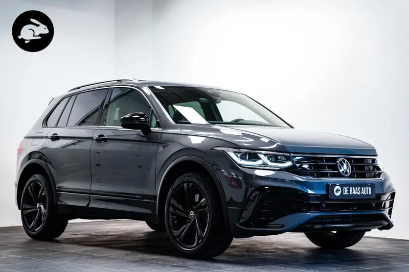 Volkswagen Tiguan 1.4 TSI eHybrid R-Line Black st|Pano dak|Trekhaak|Acc 2022 leasen bij DreamLease: foto 1