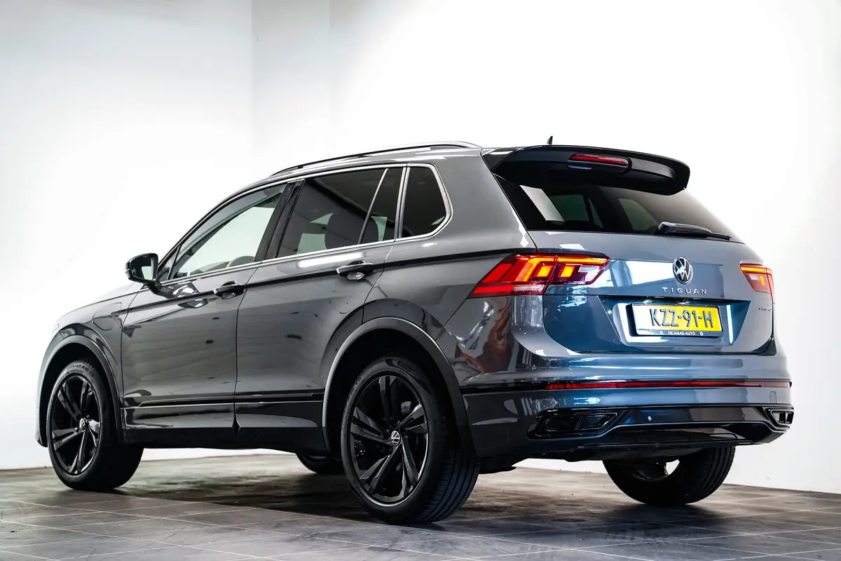 Volkswagen Tiguan 1.4 TSI eHybrid R-Line Black st|Pano dak|Trekhaak|Acc: foto 2