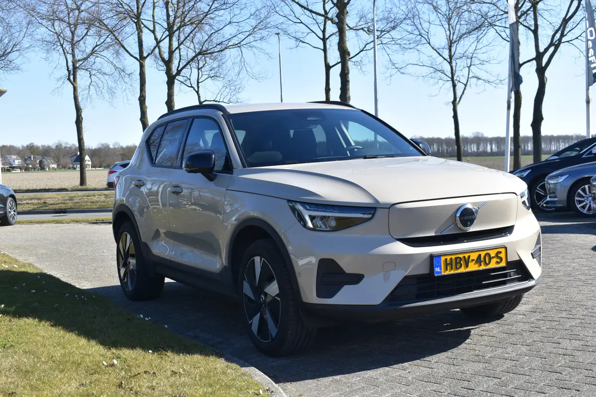 Volvo EX40 Extended Range Business edition 82 kWh: foto 2