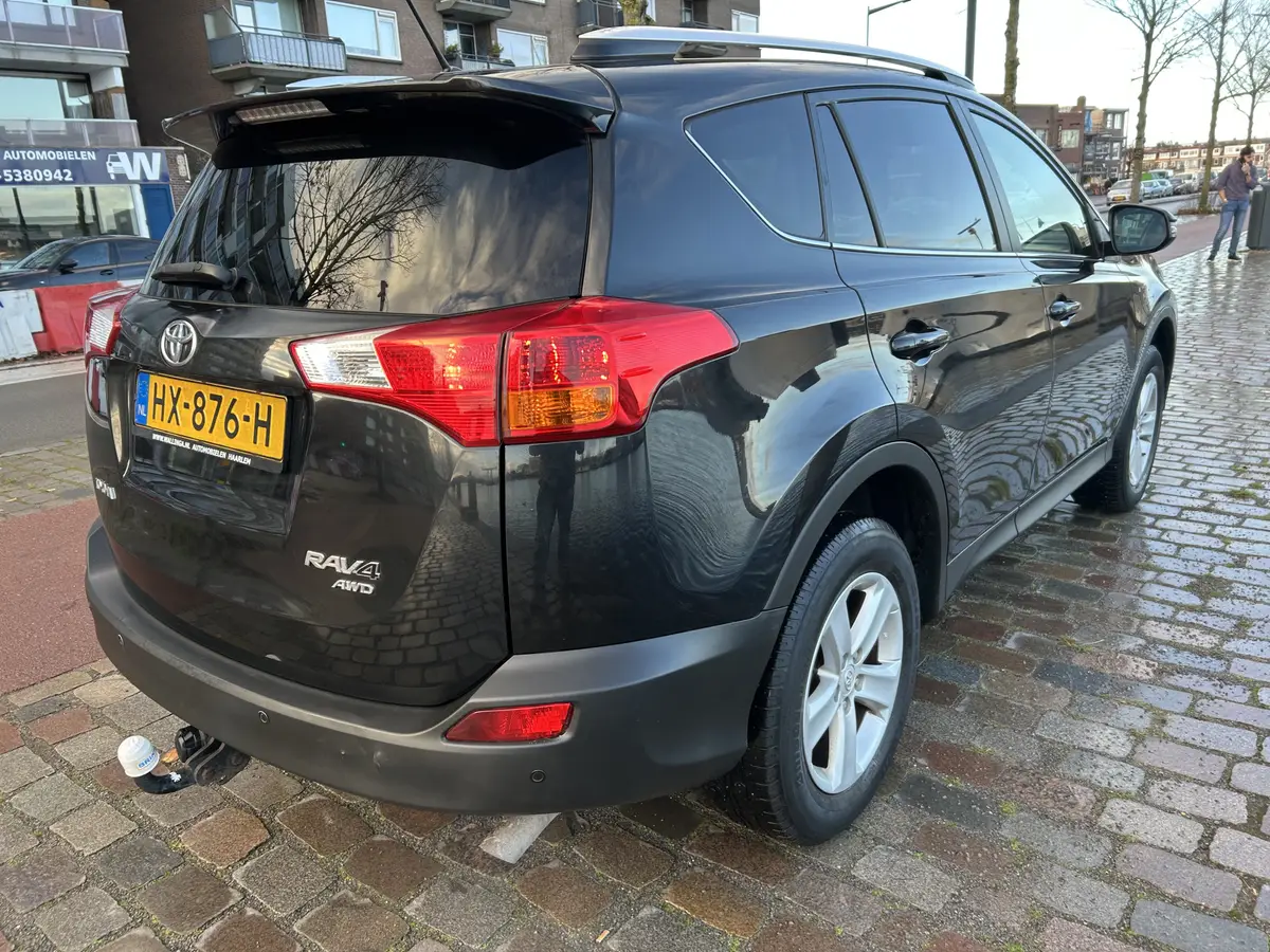 Toyota RAV4 2.0 Dynamic 4WD: foto 2