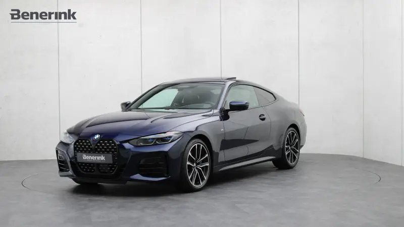 BMW 4 Serie Coupé M440i xDrive High Executive 2022 leasen bij DreamLease: foto 1
