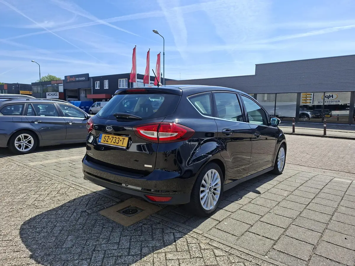 Ford C-MAX 1.5 Titanium: foto 2