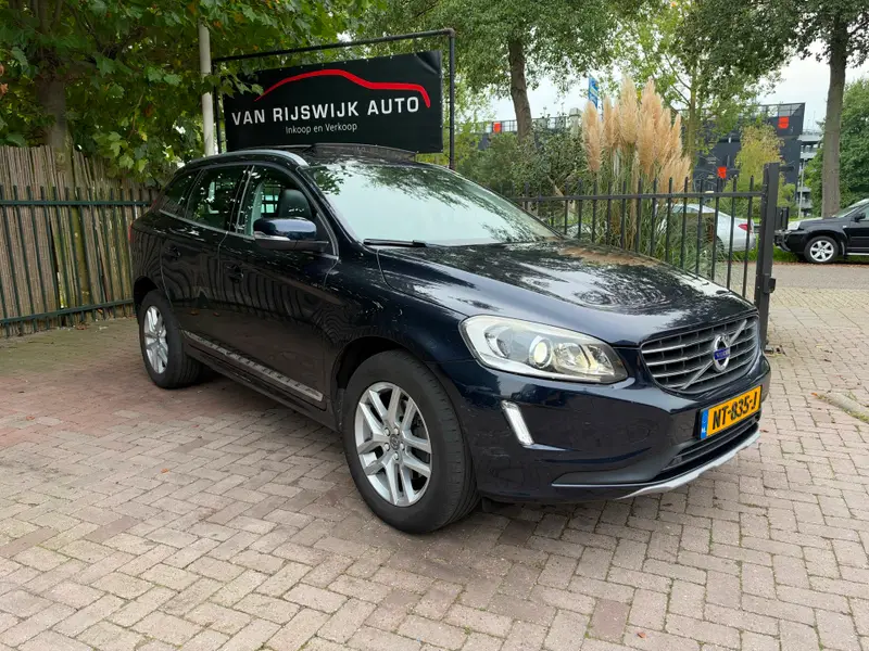 Volvo XC60 2.4 D5 Polar+ Dealer Ond Xenon EX BPM Camera 2017 leasen bij DreamLease: foto 1