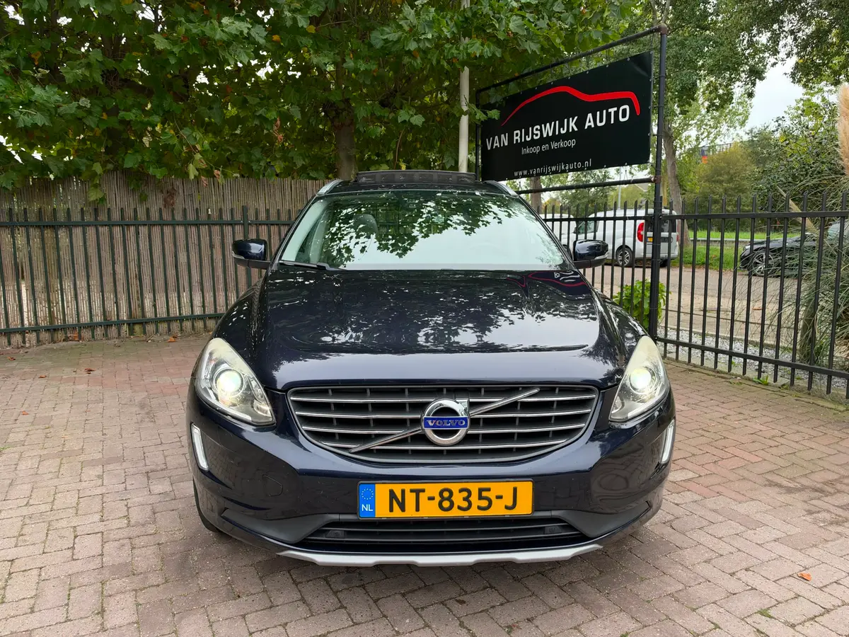 Volvo XC60 2.4 D5 Polar+ Dealer Ond Xenon EX BPM Camera: foto 2