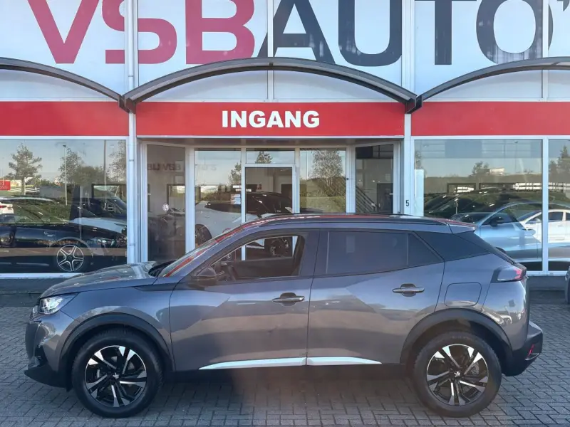 Peugeot 2008 1.2 PURETECH 130PK AUT. ALLURE NAVI CAMERA CARPLAY AIRCO LMV PDC 2022 leasen bij DreamLease: foto 2