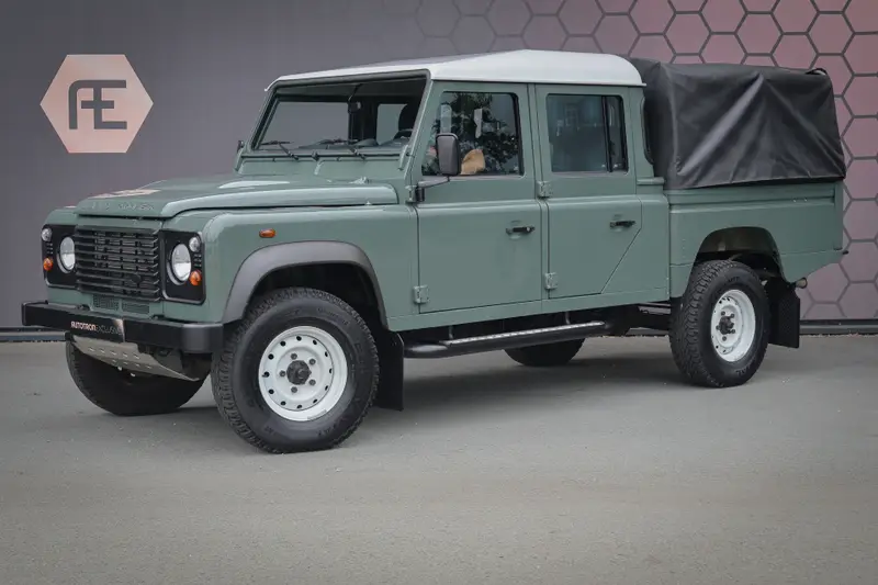 Land Rover Defender 2.2 D 130 | 1e EIGENAAR | ELEK. RAMEN | TREKHAAK | UNIEKE KILOMETERSTAND | TREEPLANKEN 2013 leasen bij DreamLease: foto 1