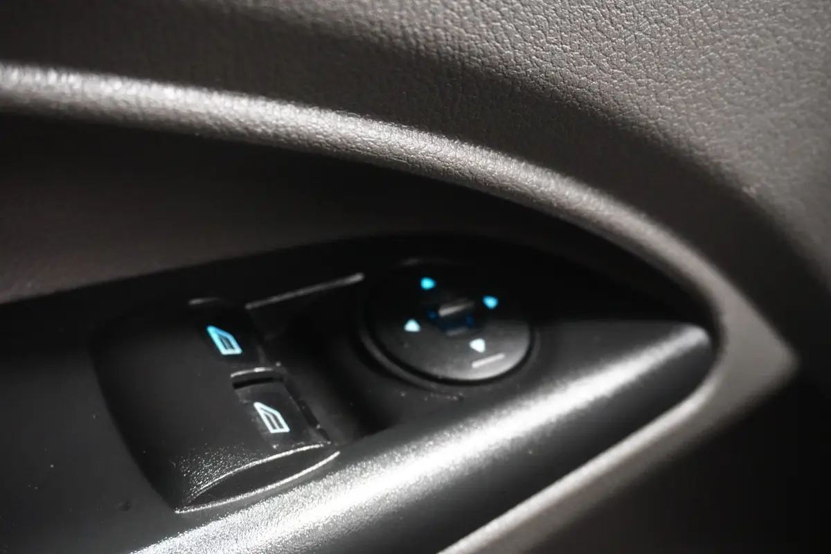 Ford Transit Connect 1.5 EcoBlue 100PK - EURO 6: foto 19