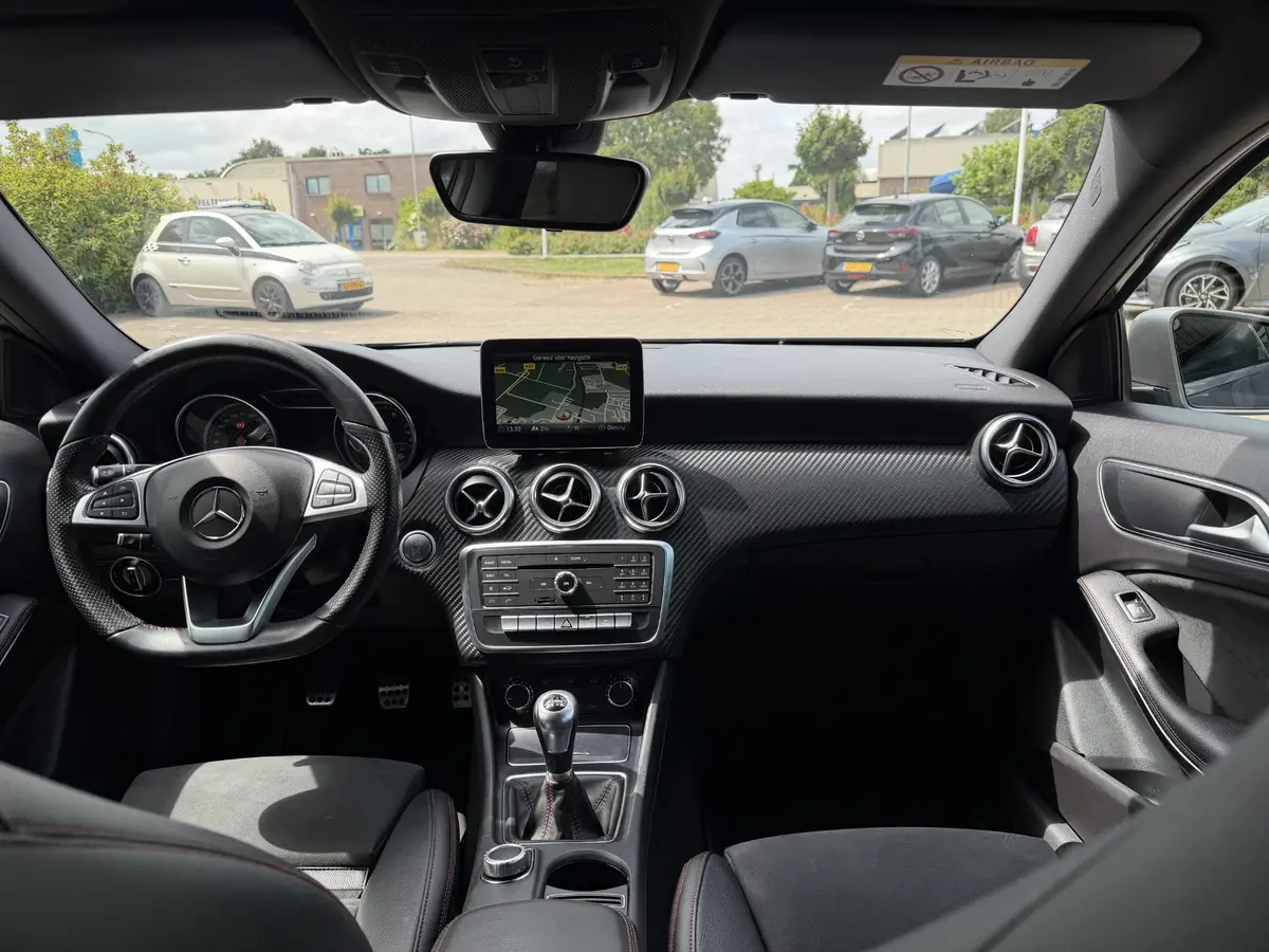 Mercedes-Benz A-Klasse 180 Business Solution AMG: foto 2