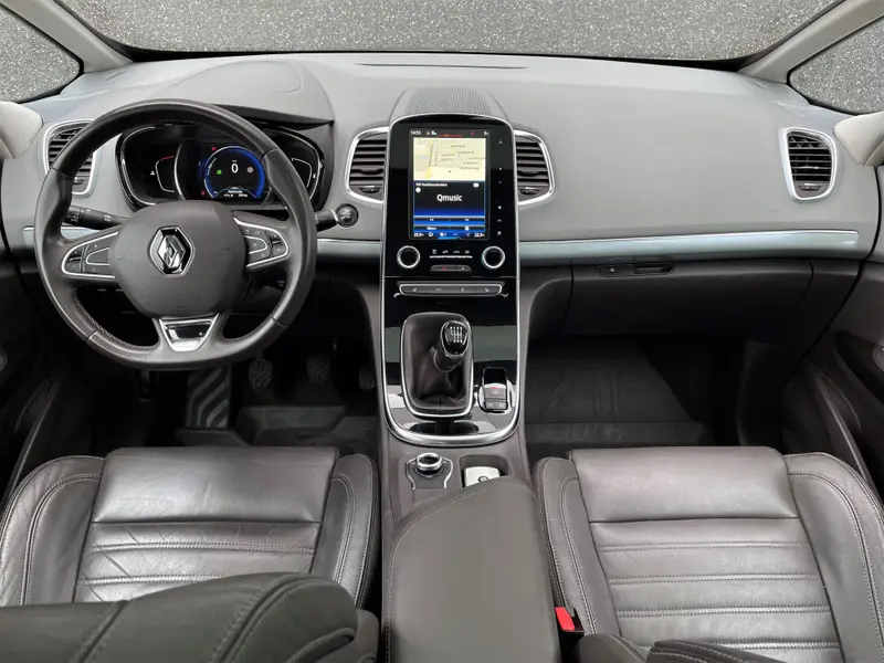 Renault Espace 1.6 DCi Dynamique /7-persoons/Panodak/Bose/Leder/Camera 2015 leasen bij DreamLease: foto 2