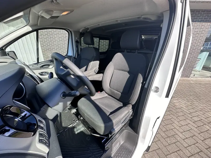 Renault Trafic 1.6 dCi T29 L2H1 DC Work Edition Energy 2018 leasen bij DreamLease: foto 2
