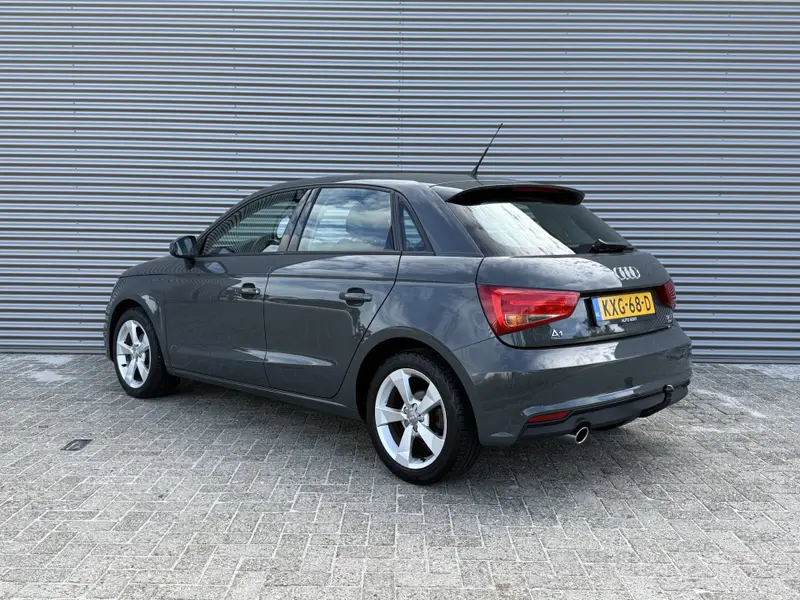 Audi A1 Sportback 1.0 TFSI Ultra Sport | Clima | Navi | Trekhaak | Cruise | Bluetooth | 2019 leasen bij DreamLease: foto 2