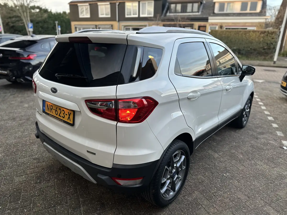 Ford EcoSport 1.0 EcoBoost Titanium: foto 2