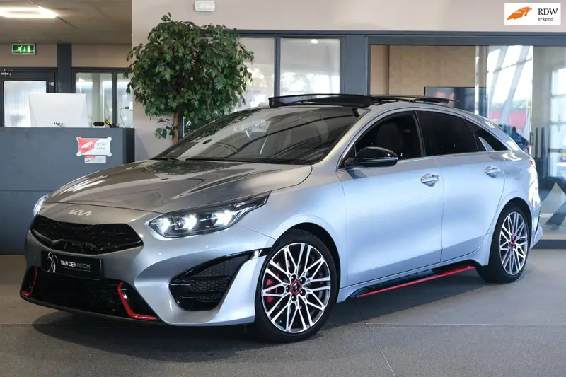 Kia ProCeed 1.6 T-GDI GT AUT 204PK Pano NW Type Navi Leder Led JBL Acc 2021 leasen bij DreamLease: foto 1