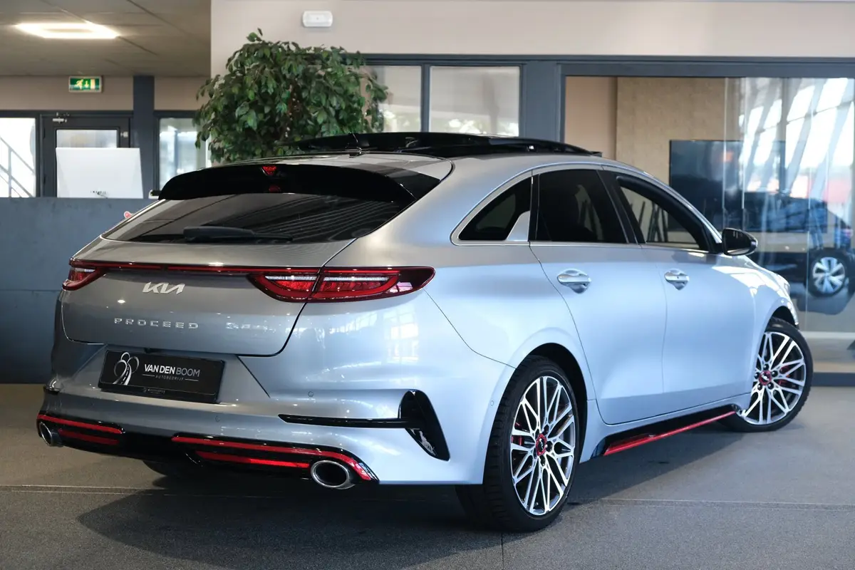 Kia ProCeed 1.6 T-GDI GT AUT 204PK Pano NW Type Navi Leder Led JBL Acc: foto 2
