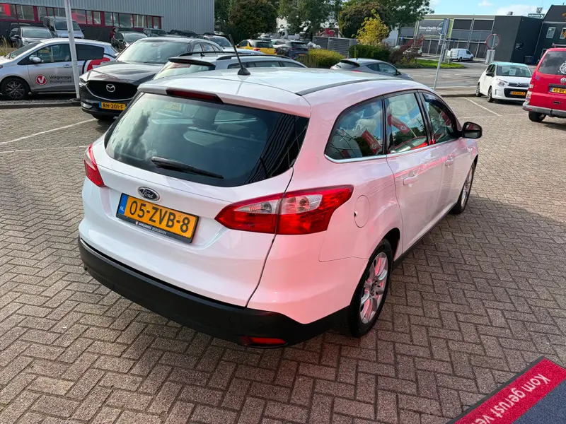 Ford Focus Wagon 1.6 TDCI ECOnetic Lease Titanium * APK 10 - 2027 * 2013 leasen bij DreamLease: foto 2